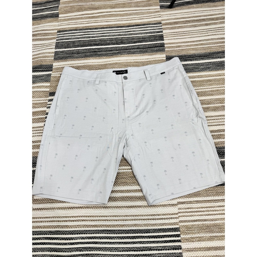 Travis Mathew Resort To This Shorts Mens 42 Gray Palm Tree 10 Inch Golf Chino
